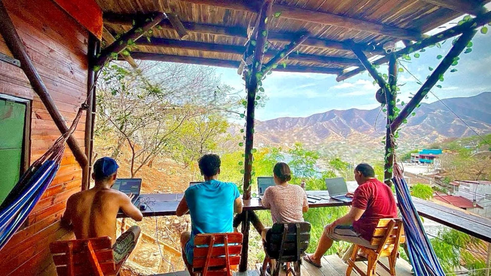 Tamarindo Beach Hostel Taganga Kültér fotó